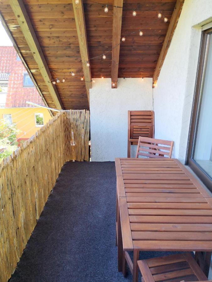 Family-apartment Mit Balkon, Kueche, Parkplatz & Waschmaschine *